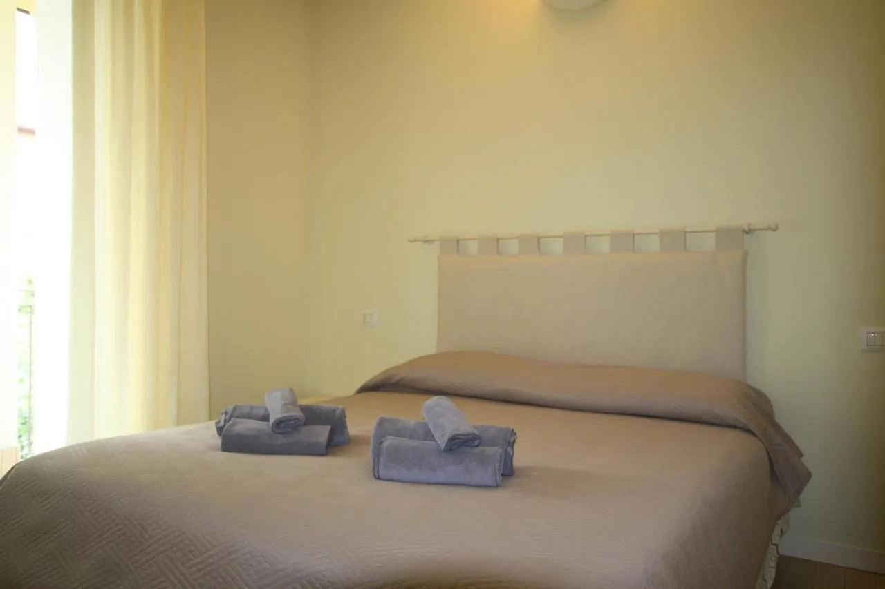 Apartment Ferienwohnung New Moon Tremezzo Italien